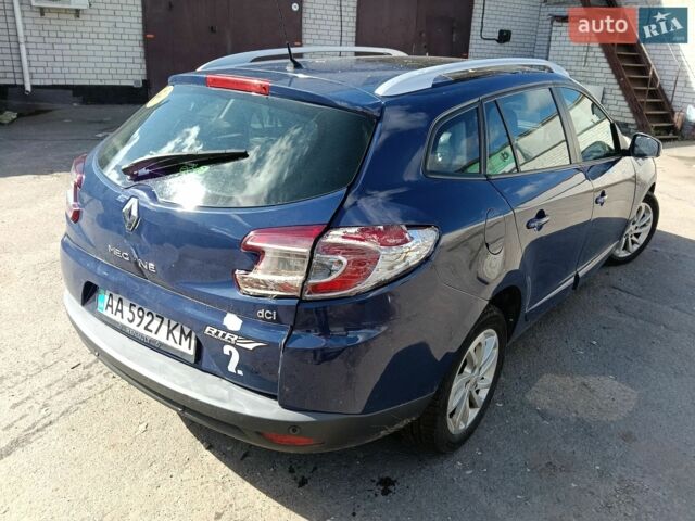 Синій Рено Меган, об'ємом двигуна 1.5 л та пробігом 242 тис. км за 5200 $, фото 2 на Automoto.ua