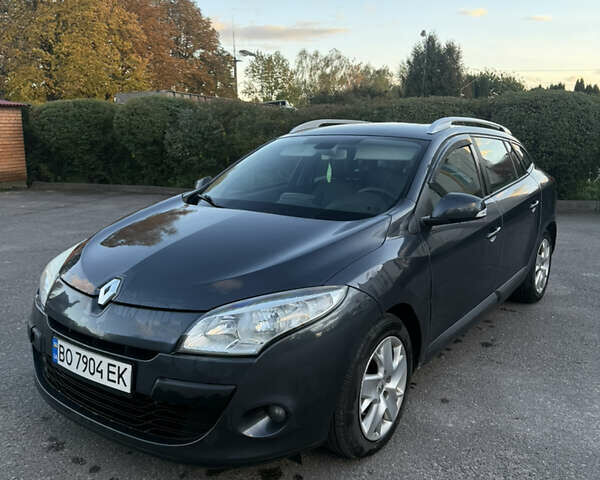 Синій Рено Меган, об'ємом двигуна 1.5 л та пробігом 330 тис. км за 7000 $, фото 1 на Automoto.ua