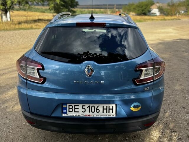 Синій Рено Меган, об'ємом двигуна 1.5 л та пробігом 350 тис. км за 8487 $, фото 5 на Automoto.ua