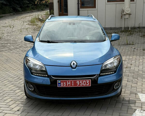 Синий Рено Меган, объемом двигателя 1.5 л и пробегом 213 тыс. км за 7950 $, фото 1 на Automoto.ua