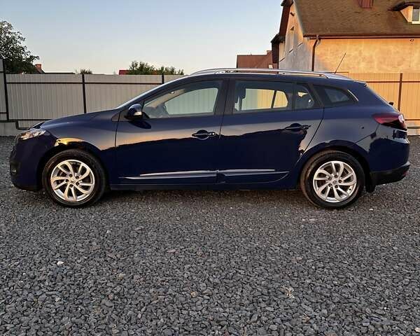 Синій Рено Меган, об'ємом двигуна 1.6 л та пробігом 211 тис. км за 7300 $, фото 3 на Automoto.ua