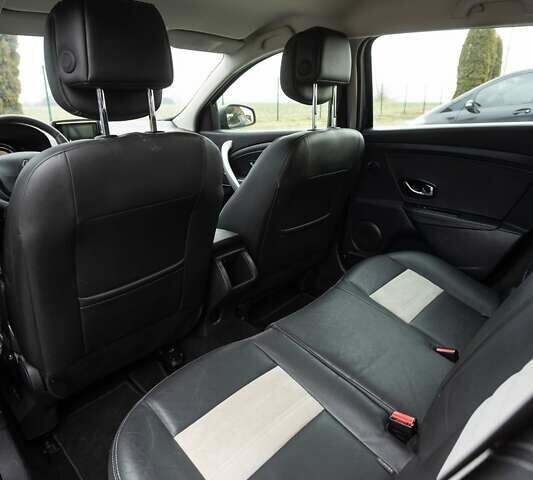 Синий Рено Меган, объемом двигателя 1.46 л и пробегом 197 тыс. км за 8199 $, фото 87 на Automoto.ua