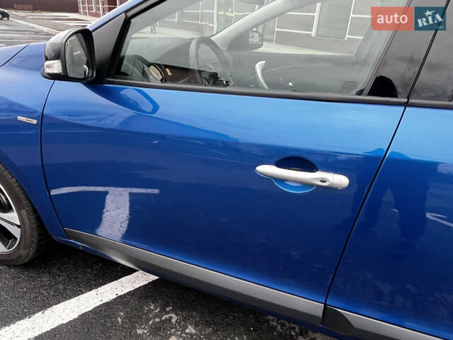 Синий Рено Меган, объемом двигателя 1.4 л и пробегом 238 тыс. км за 6950 $, фото 14 на Automoto.ua