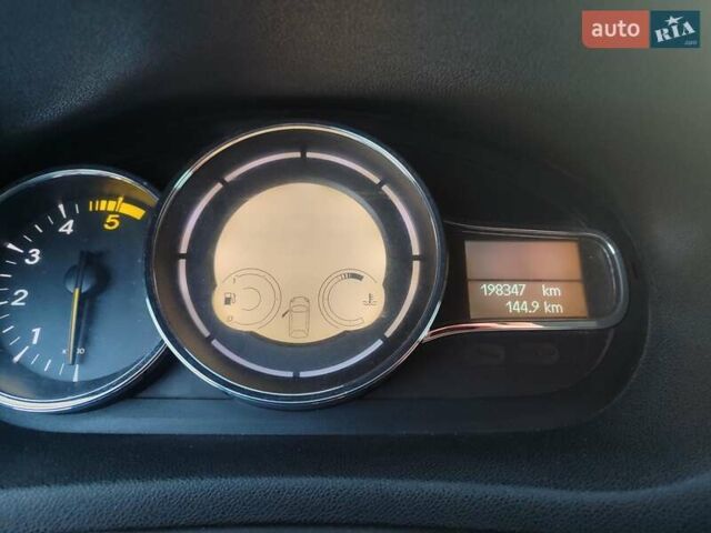 Синій Рено Меган, об'ємом двигуна 1.5 л та пробігом 200 тис. км за 5700 $, фото 4 на Automoto.ua