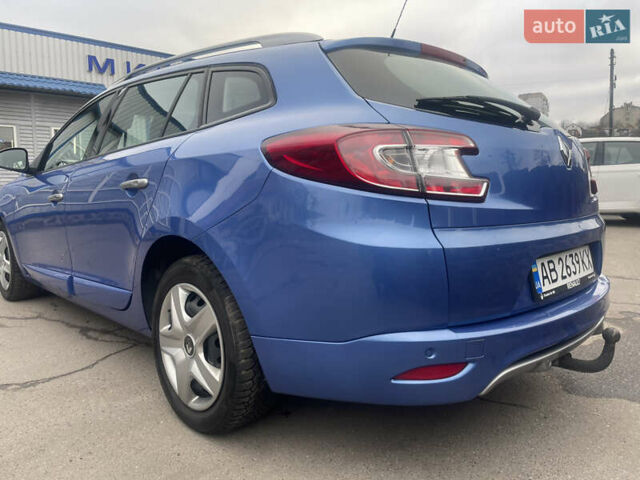 Синий Рено Меган, объемом двигателя 1.46 л и пробегом 295 тыс. км за 8988 $, фото 13 на Automoto.ua