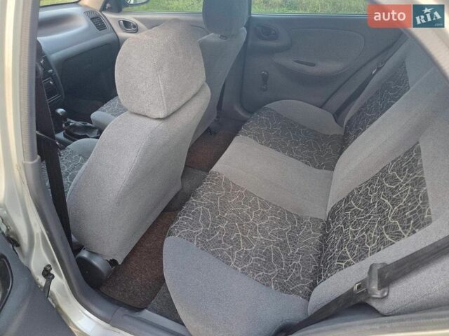 Синій Рено Меган, об'ємом двигуна 1.46 л та пробігом 289 тис. км за 6700 $, фото 9 на Automoto.ua