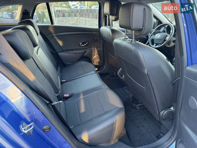Синий Рено Меган, объемом двигателя 1.5 л и пробегом 294 тыс. км за 8900 $, фото 16 на Automoto.ua