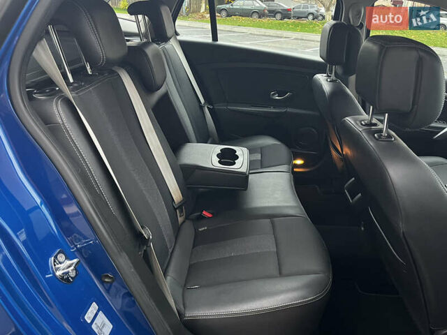 Синий Рено Меган, объемом двигателя 1.4 л и пробегом 238 тыс. км за 6950 $, фото 70 на Automoto.ua