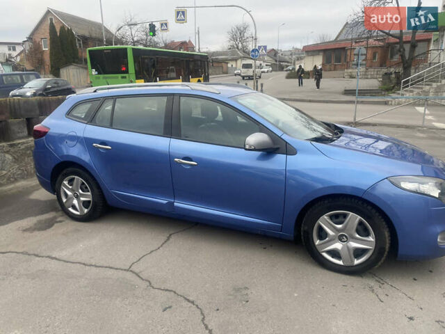 Синий Рено Меган, объемом двигателя 1.46 л и пробегом 295 тыс. км за 8988 $, фото 3 на Automoto.ua