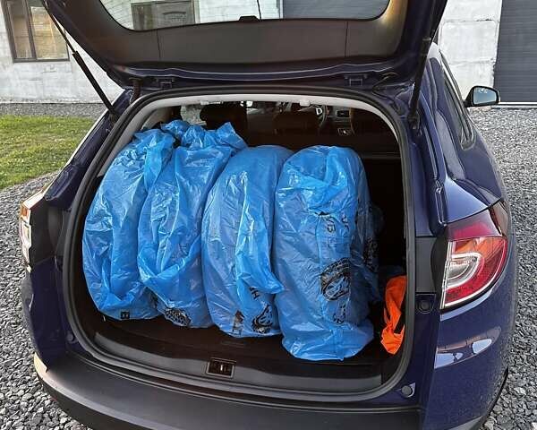 Синій Рено Меган, об'ємом двигуна 1.6 л та пробігом 211 тис. км за 7300 $, фото 18 на Automoto.ua