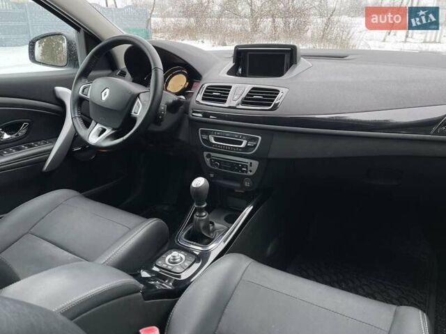 Синий Рено Меган, объемом двигателя 1.5 л и пробегом 230 тыс. км за 6750 $, фото 22 на Automoto.ua