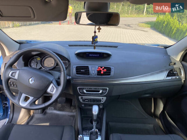 Синий Рено Меган, объемом двигателя 1.5 л и пробегом 230 тыс. км за 6600 $, фото 7 на Automoto.ua