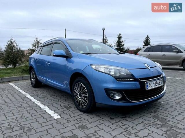 Синий Рено Меган, объемом двигателя 1.6 л и пробегом 222 тыс. км за 7300 $, фото 3 на Automoto.ua
