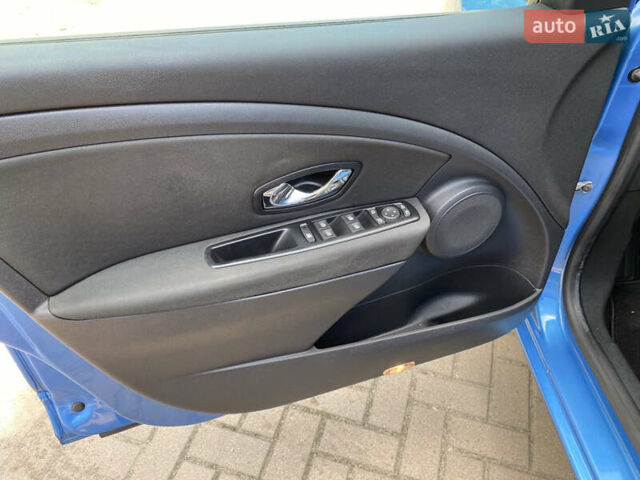 Синий Рено Меган, объемом двигателя 1.5 л и пробегом 284 тыс. км за 8300 $, фото 10 на Automoto.ua