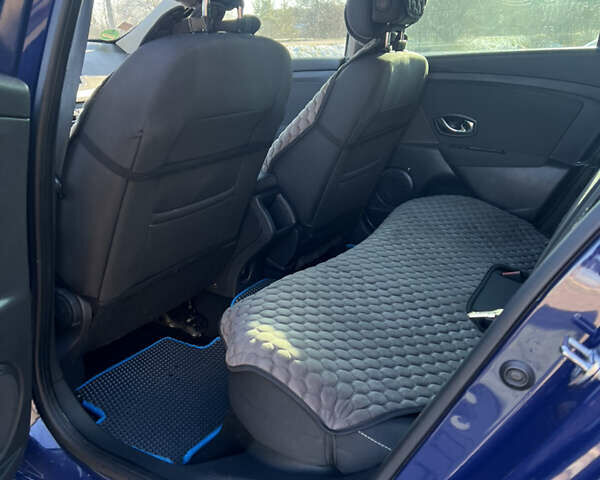 Синій Рено Меган, об'ємом двигуна 1.4 л та пробігом 209 тис. км за 6800 $, фото 9 на Automoto.ua