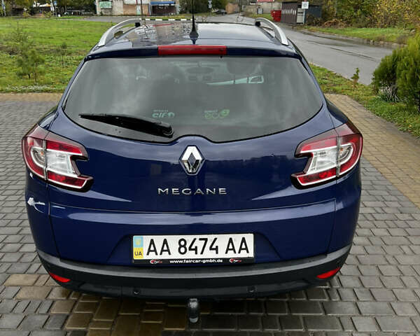 Рено Меган 2012 у Александрие на Automoto.ua Синій Рено Меган, об'ємом двигуна 1.5 л та пробігом 300 тис. км за 7400 $, фото 3 на Automoto.ua