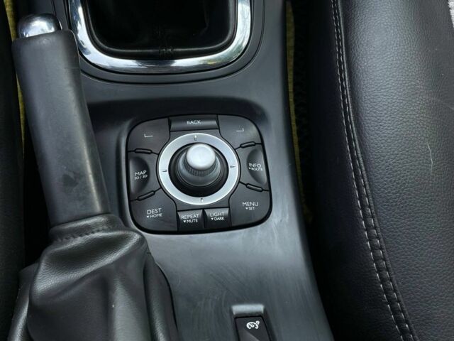 Синій Рено Меган, об'ємом двигуна 1.5 л та пробігом 301 тис. км за 9500 $, фото 6 на Automoto.ua