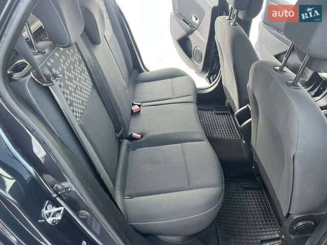 Синій Рено Меган, об'ємом двигуна 1.5 л та пробігом 234 тис. км за 8200 $, фото 22 на Automoto.ua