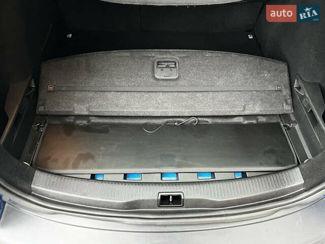 Синій Рено Меган, об'ємом двигуна 1.4 л та пробігом 238 тис. км за 6950 $, фото 94 на Automoto.ua