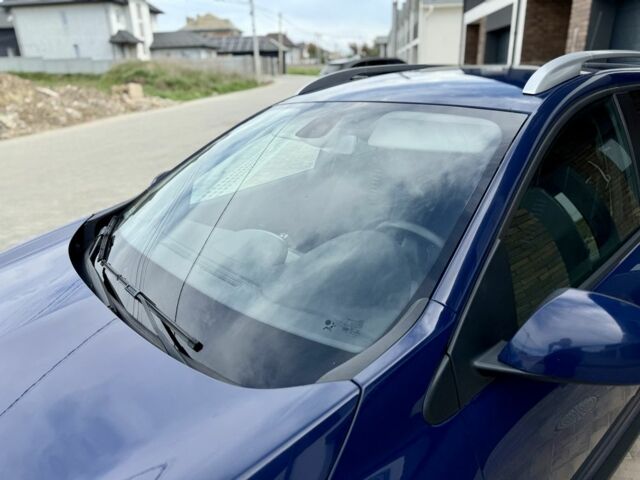 Синий Рено Меган, объемом двигателя 1.9 л и пробегом 210 тыс. км за 4200 $, фото 3 на Automoto.ua