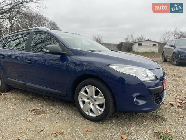 Синий Рено Меган, объемом двигателя 1.6 л и пробегом 175 тыс. км за 7500 $, фото 11 на Automoto.ua