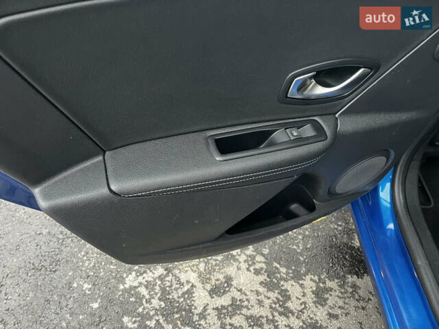 Синий Рено Меган, объемом двигателя 1.4 л и пробегом 238 тыс. км за 7000 $, фото 59 на Automoto.ua