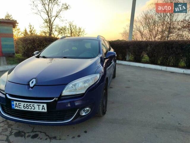 Синий Рено Меган, объемом двигателя 1.46 л и пробегом 200 тыс. км за 5900 $, фото 5 на Automoto.ua