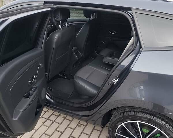 Синій Рено Меган, об'ємом двигуна 1.46 л та пробігом 222 тис. км за 8200 $, фото 51 на Automoto.ua