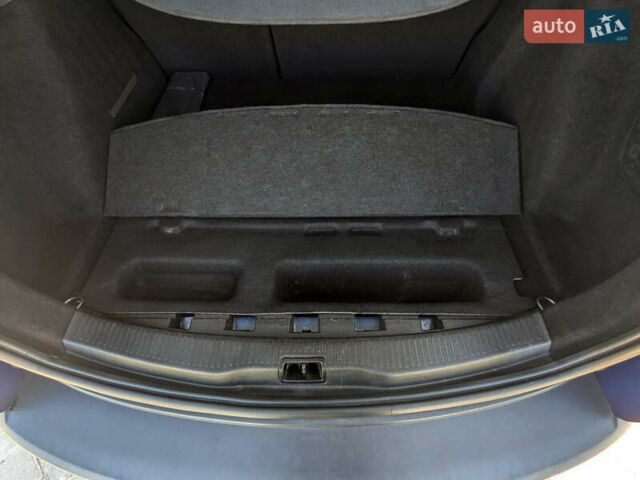 Синий Рено Меган, объемом двигателя 1.6 л и пробегом 280 тыс. км за 7500 $, фото 26 на Automoto.ua