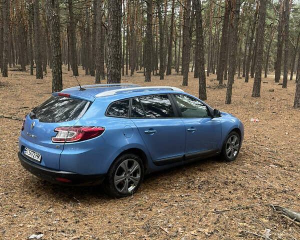 Синий Рено Меган, объемом двигателя 1.46 л и пробегом 247 тыс. км за 7800 $, фото 3 на Automoto.ua