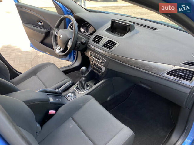 Синий Рено Меган, объемом двигателя 1.5 л и пробегом 284 тыс. км за 8300 $, фото 14 на Automoto.ua