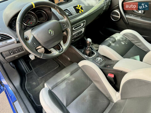 Синій Рено Меган, об'ємом двигуна 1.5 л та пробігом 230 тис. км за 9999 $, фото 9 на Automoto.ua