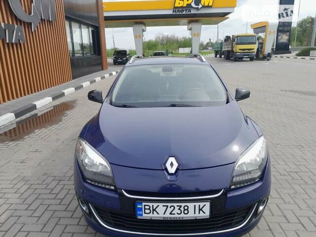 Синий Рено Меган, объемом двигателя 1.46 л и пробегом 197 тыс. км за 8199 $, фото 5 на Automoto.ua