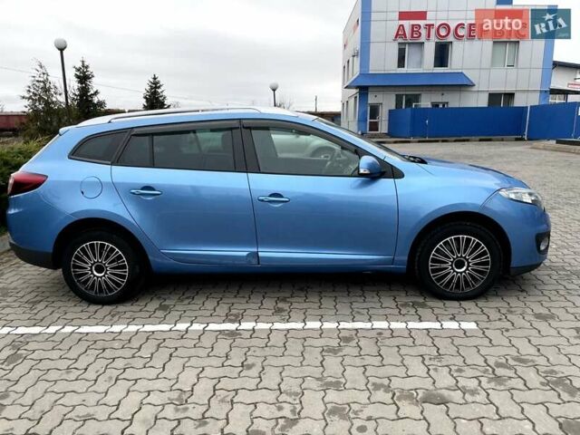 Синий Рено Меган, объемом двигателя 1.6 л и пробегом 222 тыс. км за 7300 $, фото 5 на Automoto.ua