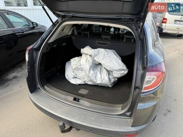 Синий Рено Меган, объемом двигателя 1.46 л и пробегом 230 тыс. км за 2300 $, фото 5 на Automoto.ua