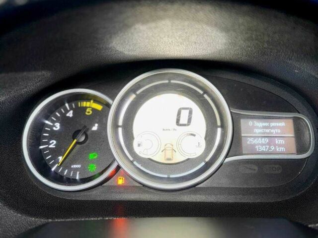 Синій Рено Меган, об'ємом двигуна 1.5 л та пробігом 256 тис. км за 6000 $, фото 1 на Automoto.ua