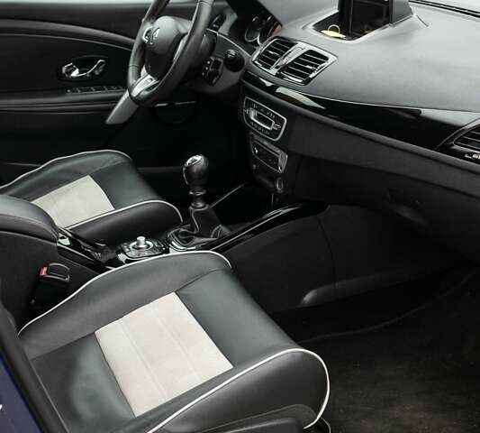 Синий Рено Меган, объемом двигателя 1.5 л и пробегом 233 тыс. км за 8199 $, фото 78 на Automoto.ua