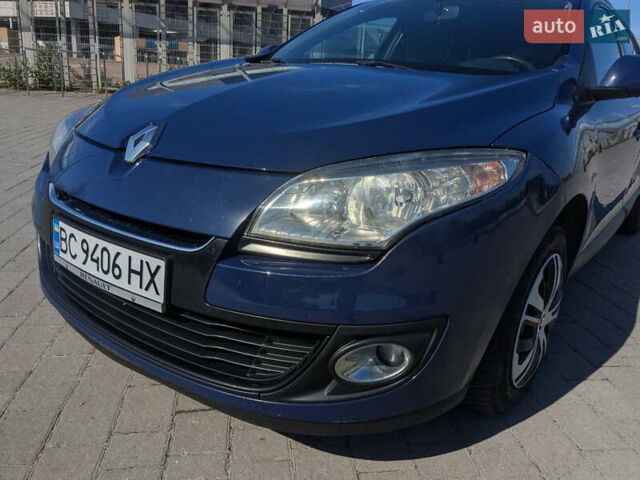 Синий Рено Меган, объемом двигателя 1.6 л и пробегом 280 тыс. км за 7500 $, фото 11 на Automoto.ua