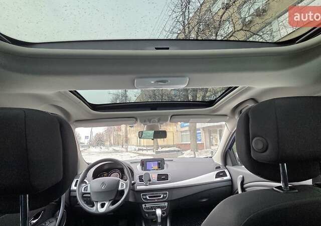Синий Рено Меган, объемом двигателя 1.5 л и пробегом 281 тыс. км за 8000 $, фото 19 на Automoto.ua