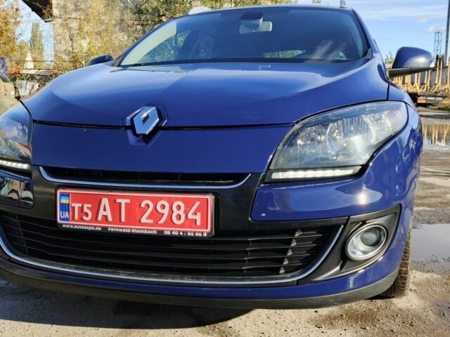 Синий Рено Меган, объемом двигателя 0 л и пробегом 250 тыс. км за 6950 $, фото 4 на Automoto.ua
