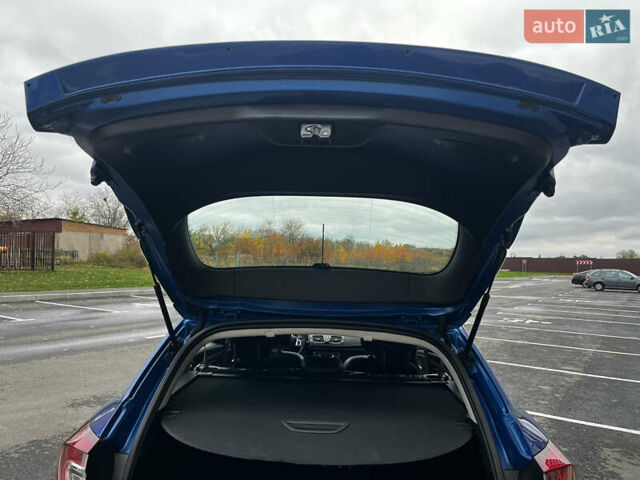 Синій Рено Меган, об'ємом двигуна 1.4 л та пробігом 238 тис. км за 6950 $, фото 89 на Automoto.ua