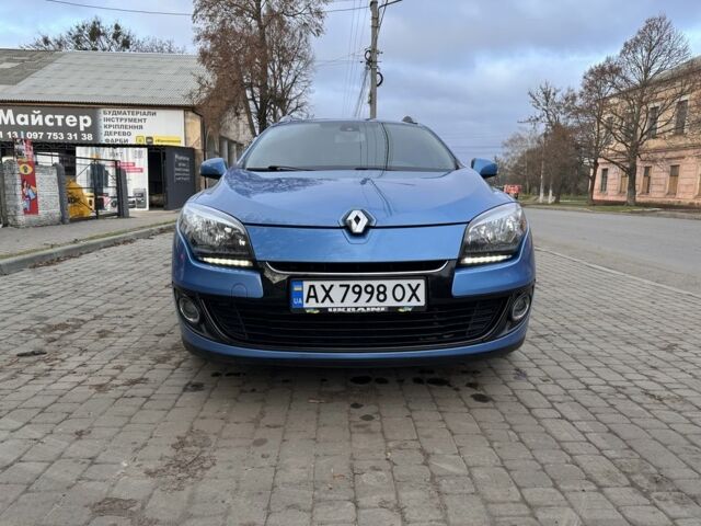 Синий Рено Меган, объемом двигателя 1.5 л и пробегом 216 тыс. км за 8250 $, фото 4 на Automoto.ua