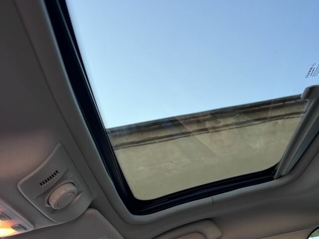 Синій Рено Меган, об'ємом двигуна 1.5 л та пробігом 236 тис. км за 8300 $, фото 9 на Automoto.ua