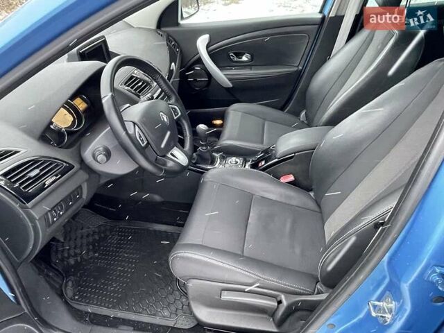 Синий Рено Меган, объемом двигателя 1.5 л и пробегом 230 тыс. км за 6750 $, фото 15 на Automoto.ua