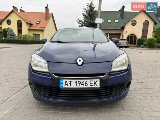 Синий Рено Меган, объемом двигателя 1.46 л и пробегом 275 тыс. км за 6500 $, фото 1 на Automoto.ua