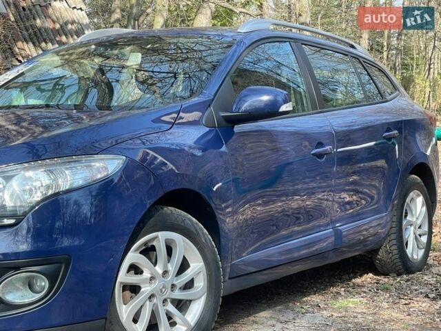 Синий Рено Меган, объемом двигателя 1.46 л и пробегом 281 тыс. км за 6800 $, фото 13 на Automoto.ua