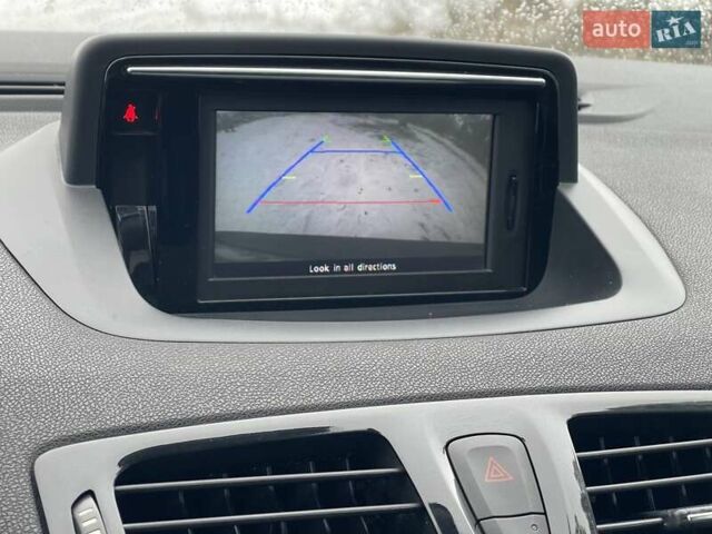 Синий Рено Меган, объемом двигателя 1.5 л и пробегом 230 тыс. км за 6750 $, фото 29 на Automoto.ua