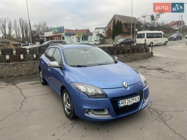 Синий Рено Меган, объемом двигателя 1.46 л и пробегом 295 тыс. км за 8988 $, фото 8 на Automoto.ua