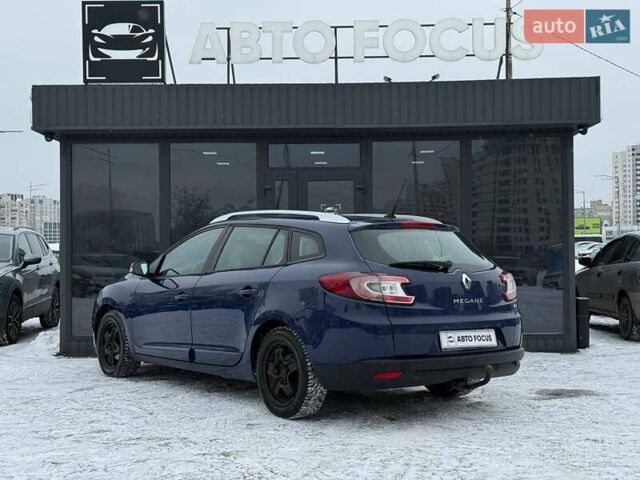Синій Рено Меган, об'ємом двигуна 1.46 л та пробігом 341 тис. км за 7490 $, фото 4 на Automoto.ua