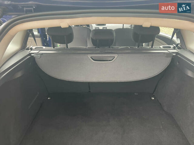 Синий Рено Меган, объемом двигателя 1.6 л и пробегом 175 тыс. км за 6999 $, фото 53 на Automoto.ua